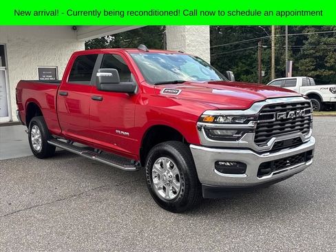 Used 2026 RAM 2500 Big Horn AWD/4WD image 21