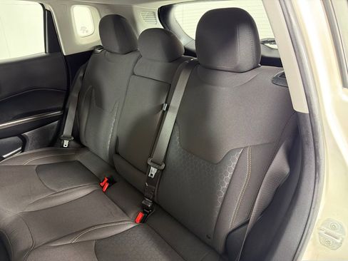 Used 2021 Jeep Compass Sport FWD image 20