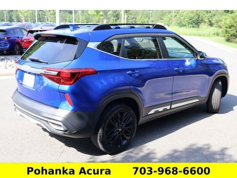 Used 2022 Kia Seltos Nightfall Edition image 7