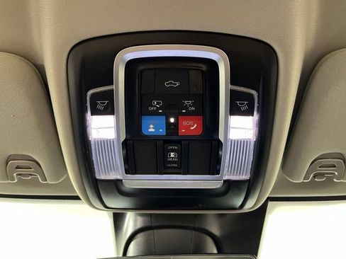 Used 2024 RAM 2500 Laramie w/ Safety Group AWD/4WD image 36