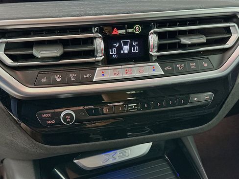 Used 2024 BMW X3 sDrive30i image 24