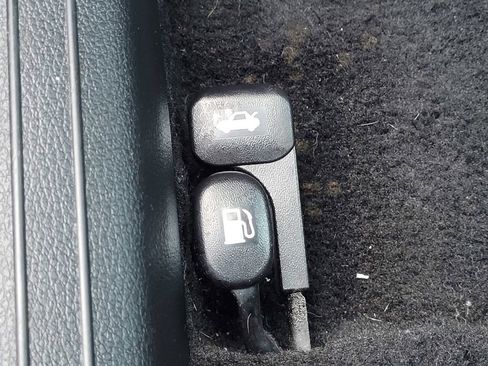 Used 2024 Kia Forte LXS image 11