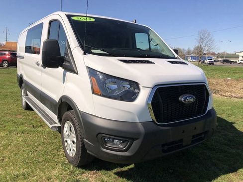 Used 2024 Ford Transit 250 Low Roof w/ Exterior Upgrade Package image 7