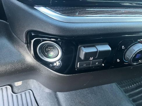 Used 2025 Chevrolet Silverado 2500 LT w/ Trail Boss Package AWD/4WD image 22