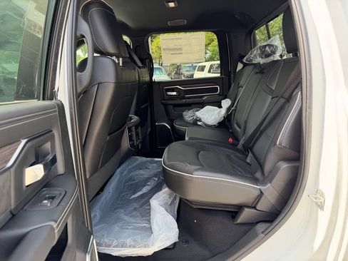 New 2026 RAM 3500 Laramie w/ Towing Technology Group AWD/4WD image 32