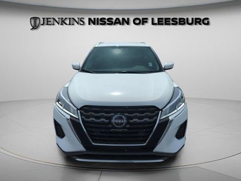 Certified 2023 Nissan Kicks SV FWD image 15