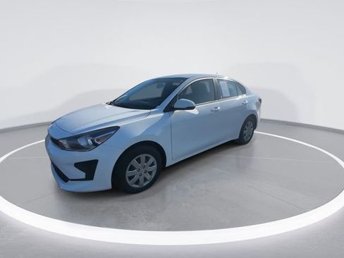 Used 2023 Kia Rio LX FWD image 4