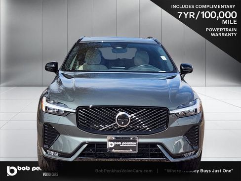 New 2026 Volvo XC60 B5 Plus w/ Protection Package Premier image 22