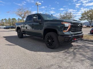 Used 2025 Chevrolet Silverado 2500 LT w/ Trail Boss Package video 1