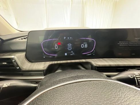Used 2024 Kia Telluride EX AWD/4WD image 21