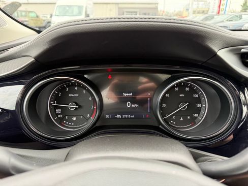 Used 2023 Buick Encore GX Essence w/ Experience Buick Package FWD image 31