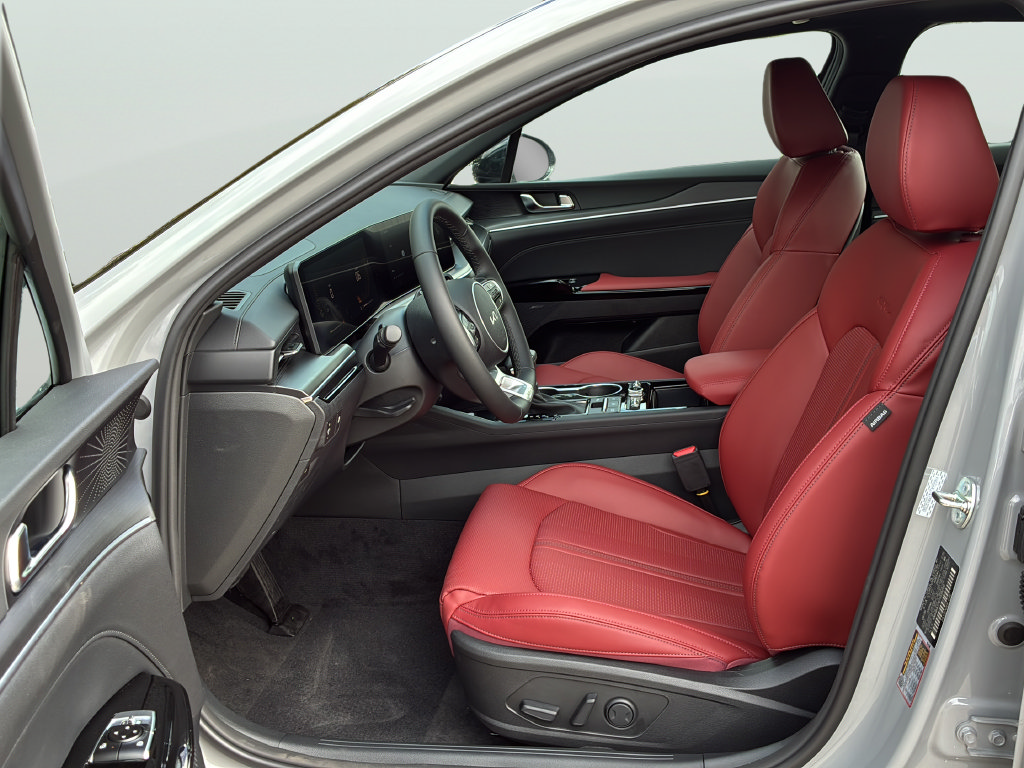 New 2026 Kia K5 GT-Line w/ GT-Line Premium Package FWD image 10