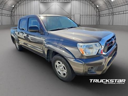 Used 2013 Toyota Tacoma 2WD Double Cab w/ SR5 Pkg image 24