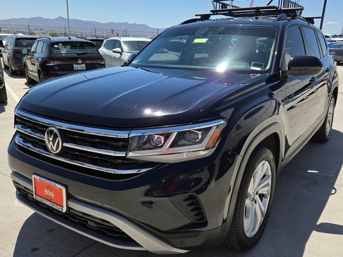 Used 2021 Volkswagen Atlas SE FWD image 3