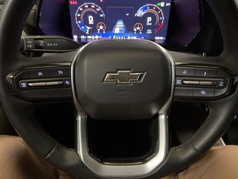 Used 2024 Chevrolet Colorado ZR2 w/ Technology Package image 41