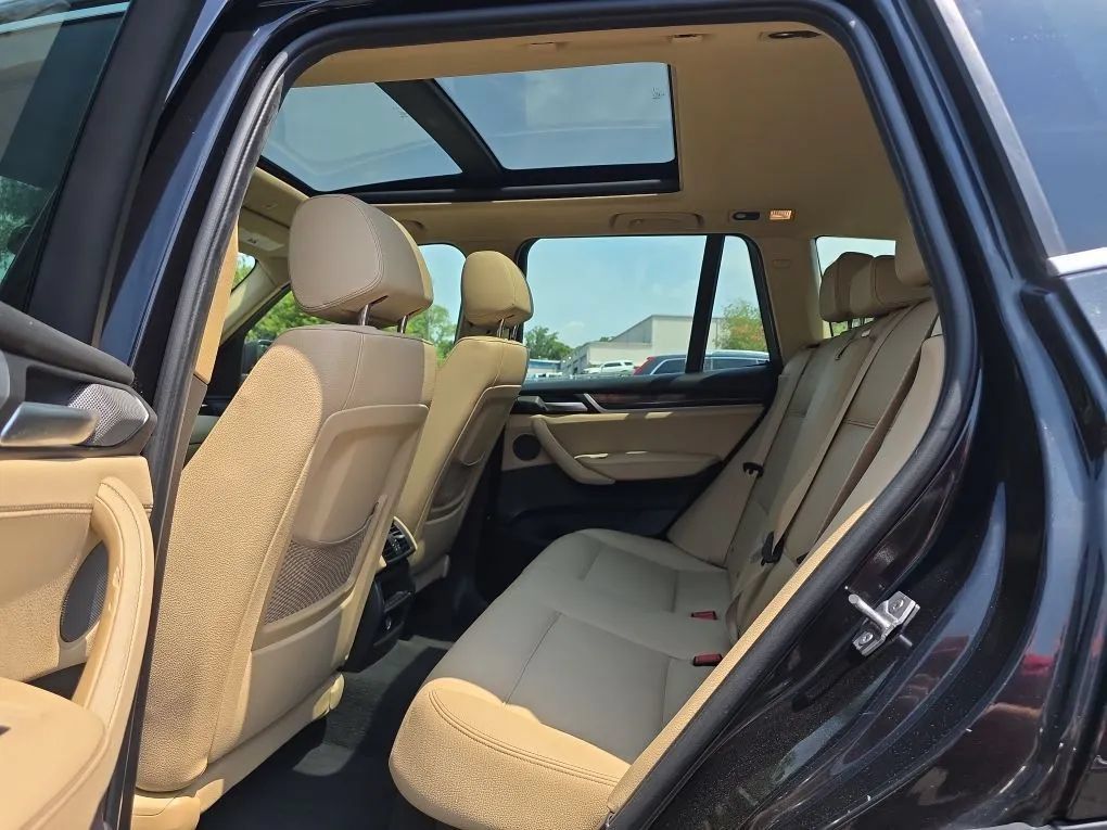 Used 2017 BMW X3 xDrive28i AWD/4WD image 41