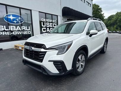 Used 2024 Subaru Ascent Premium w/ Convenience Package