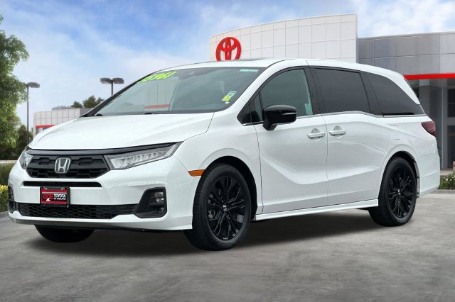 Used 2025 Honda Odyssey Sport-L image 9