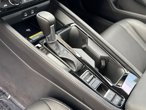 Used 2024 Honda Accord Touring image 28