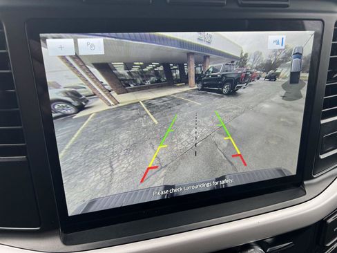 Used 2022 Ford F150 XLT w/ Equipment Group 302A High image 33