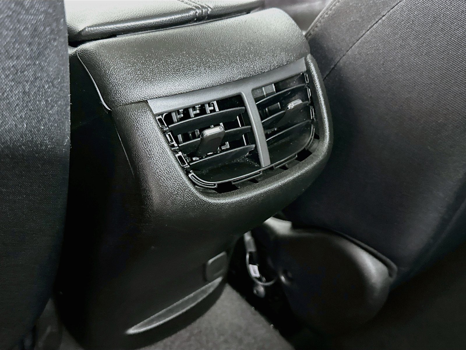 Used 2024 Chevrolet Malibu LT FWD image 27