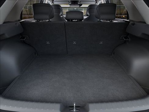 New 2026 Kia Niro SX Touring FWD image 19