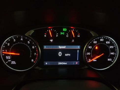 Used 2025 Chevrolet Blazer LT FWD image 23