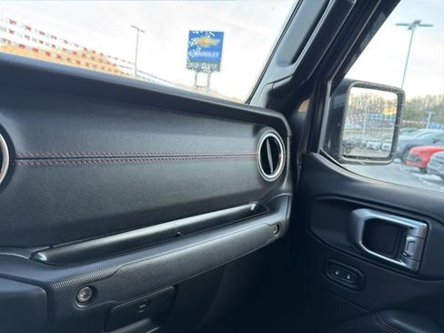 Used 2020 Jeep Gladiator Rubicon image 24