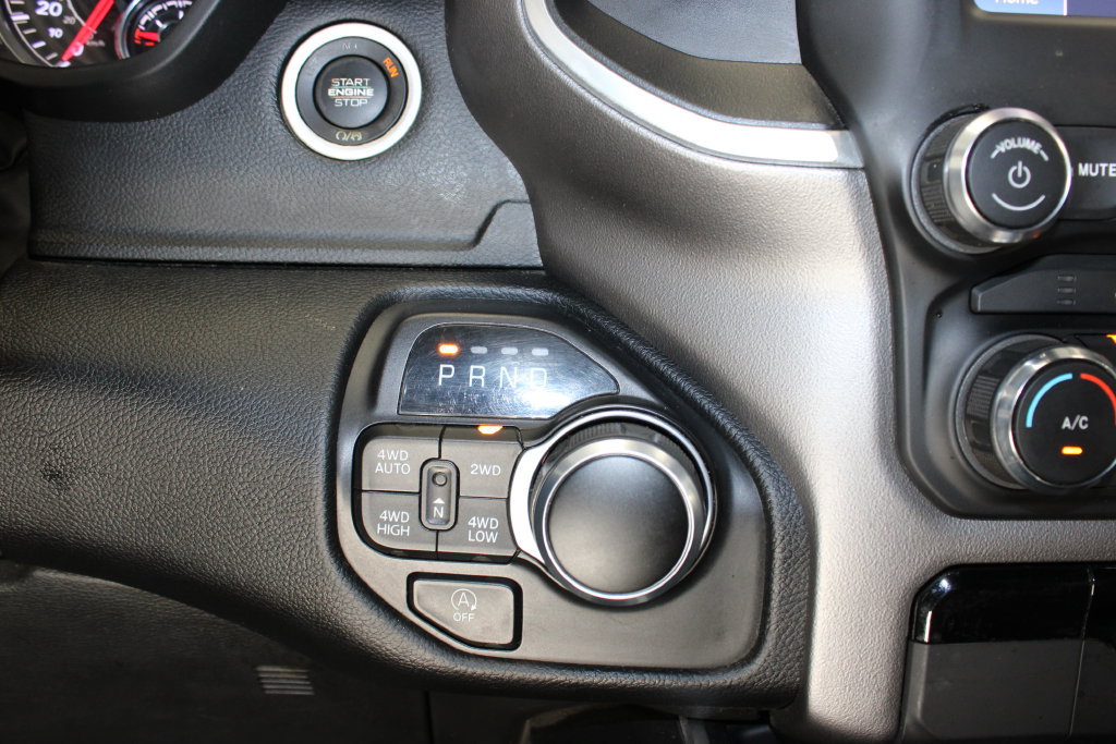 Used 2022 RAM 1500 Big Horn AWD/4WD image 6
