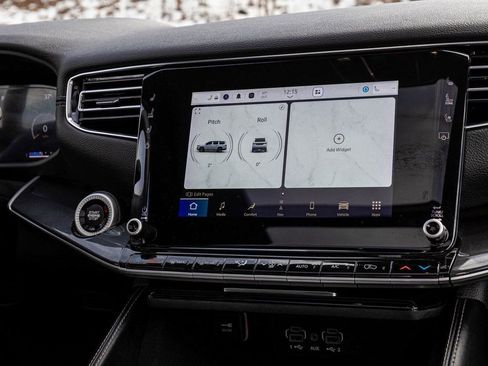 Used 2022 Jeep Wagoneer Series I w/ Premium Group I image 20