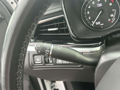 Used 2022 Cadillac XT6 Premium Luxury w/ Technology Package image 23