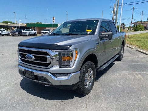 Used 2021 Ford F150 XLT w/ Equipment Group 302A High image 3