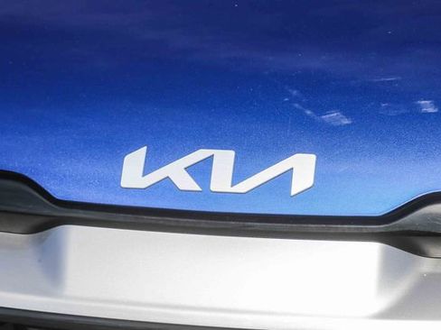 Used 2023 Kia Sportage EX FWD image 7