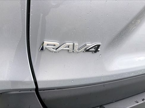 Used 2025 Toyota RAV4 XLE Premium w/ Weather Package AWD/4WD image 10