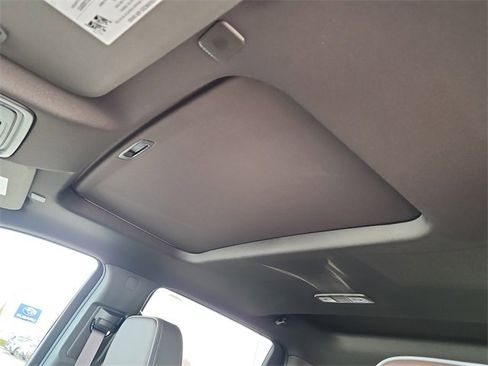 New 2026 GMC Sierra 1500 Denali w/ Denali Reserve Package image 28