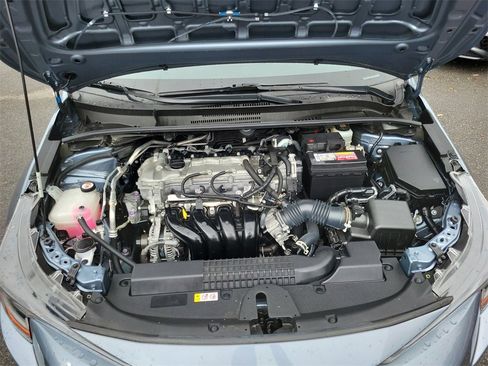 Used 2022 Toyota Corolla LE image 18