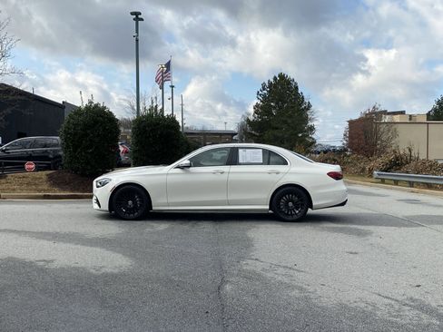 Used 2022 Mercedes-Benz E 450 E 450 w/ Driver Assistance Package image 15