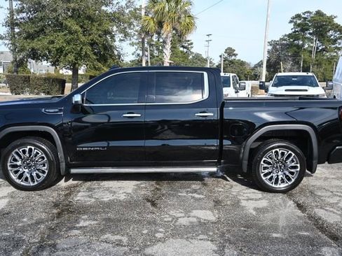 Used 2025 GMC Sierra 1500 Denali Ultimate image 2