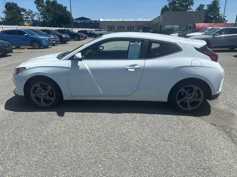 Used 2019 Hyundai Veloster 2.0 FWD image 1