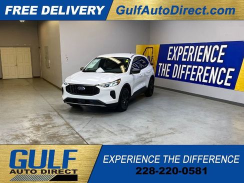 Used 2025 Ford Escape Active FWD image 4