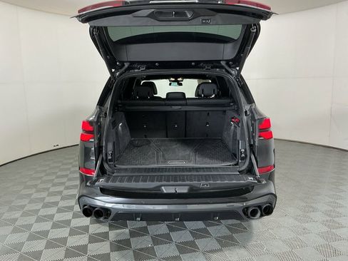 Used 2025 BMW X5 M60i w/ Executive Package image 28