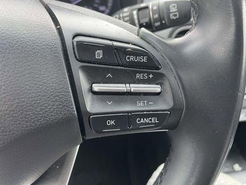 Used 2018 Hyundai Kona Limited image 32