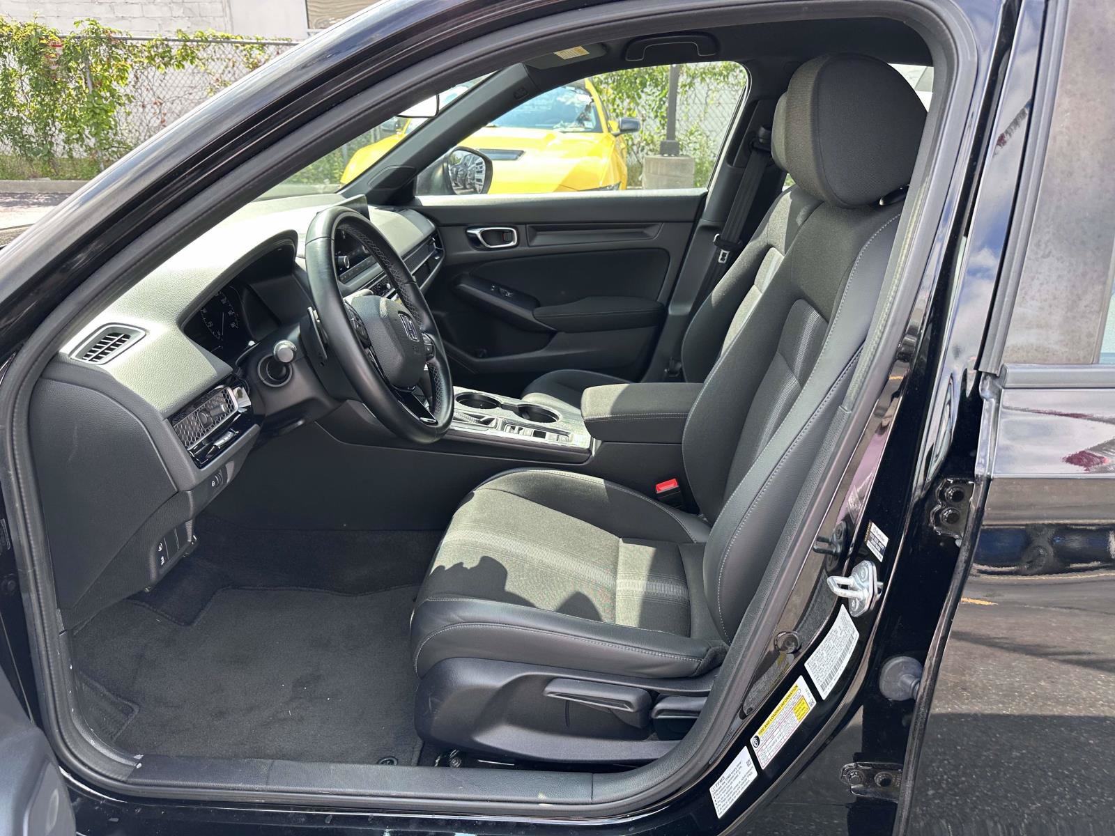 Used 2023 Honda Civic Sport image 12