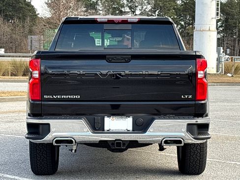 New 2026 Chevrolet Silverado 1500 LTZ w/ LTZ Premium Package image 25