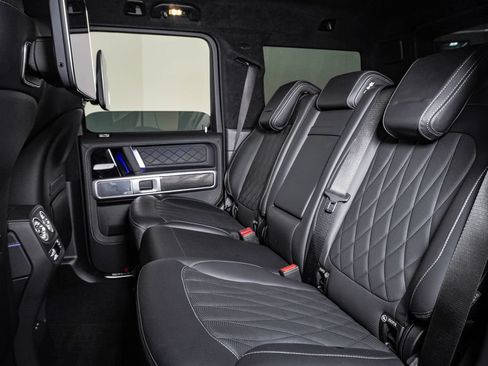 Used 2025 Mercedes-Benz G 63 AMG 4MATIC image 19