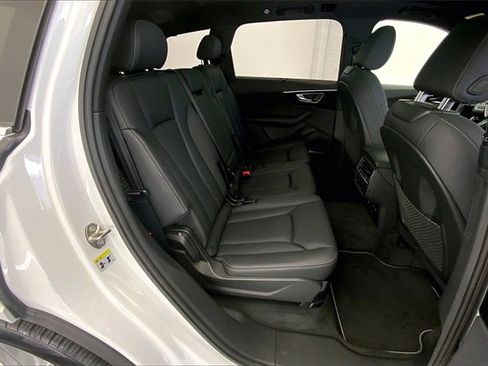 New 2025 Audi Q7 3.0T Premium Plus image 10