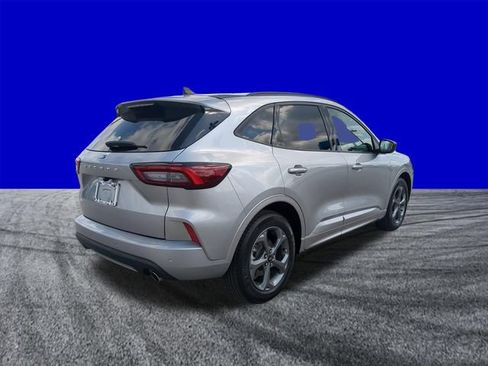 Certified 2023 Ford Escape ST-Line w/ Tech Pack #1 FWD image 4