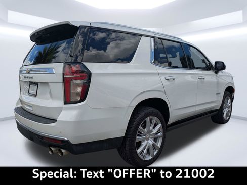 Used 2021 Chevrolet Tahoe High Country w/ Premium Package AWD/4WD image 3