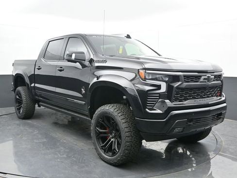 New 2025 Chevrolet Silverado 1500 High Country w/ Midnight Edition image 2