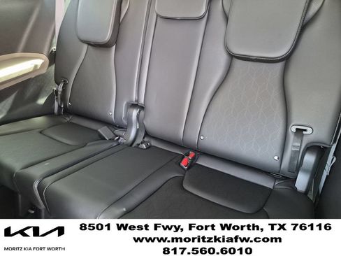 New 2026 Kia Carnival EX FWD image 21